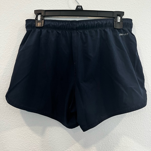 NIKE DRI FIT SHORTS - Picture 3 of 3